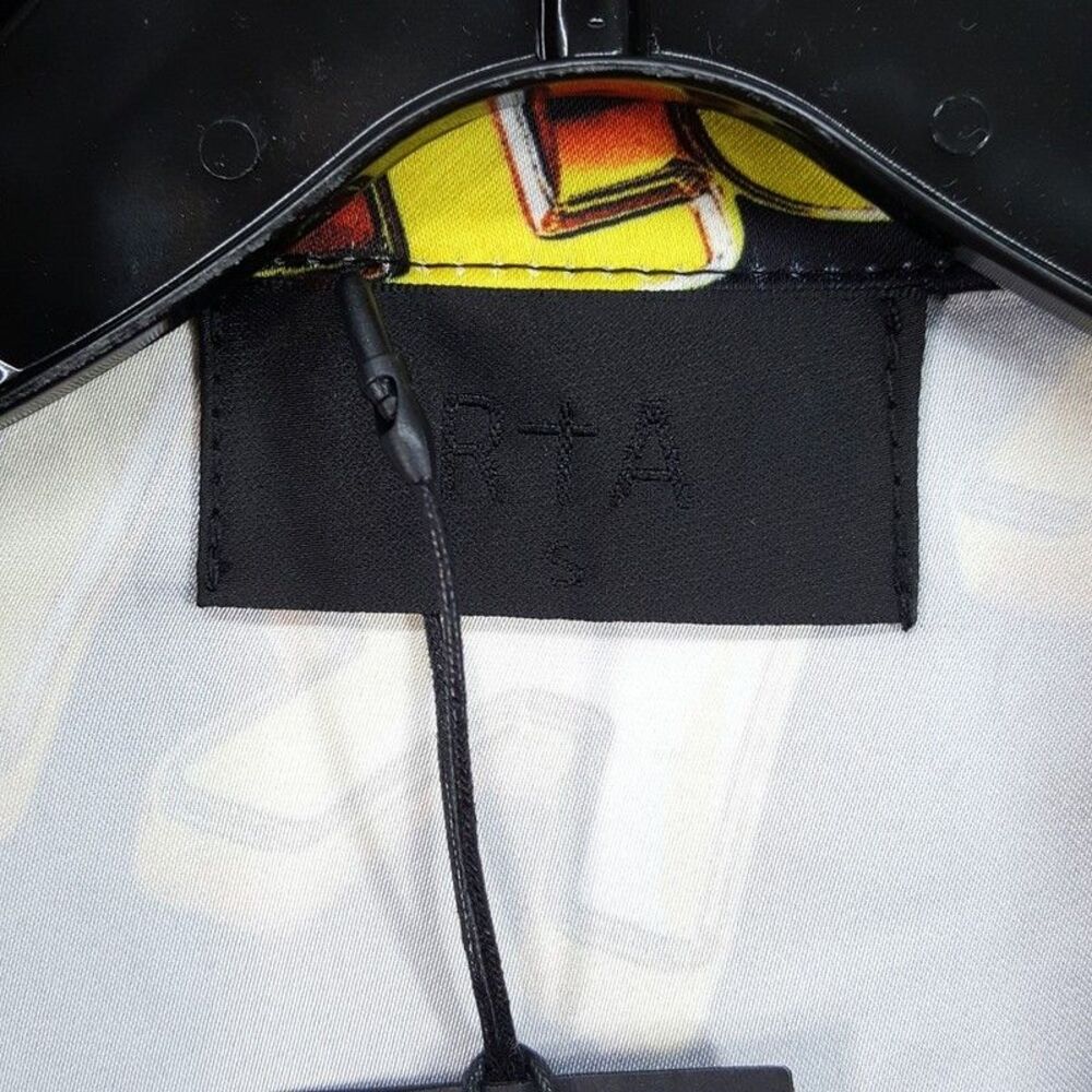 RTA Button Shirt Mens Small Black Gold Short Sleeve Logo NATHAN $160 - Picture 4 of 9